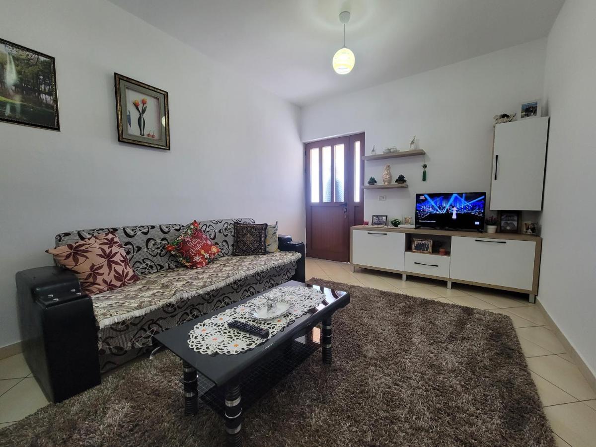 Guesthouse Veliaj Ksamil Exterior photo