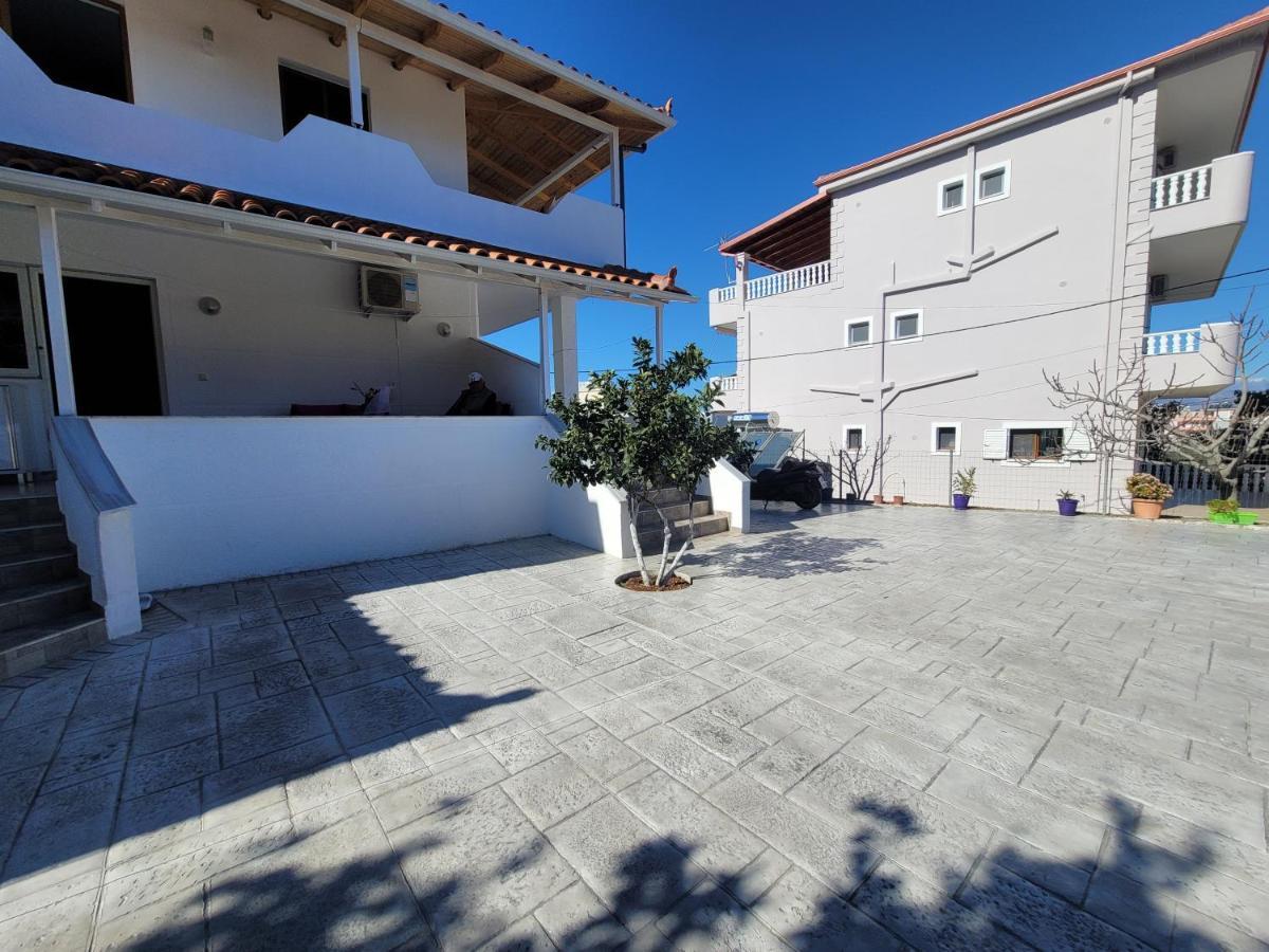 Guesthouse Veliaj Ksamil Exterior photo
